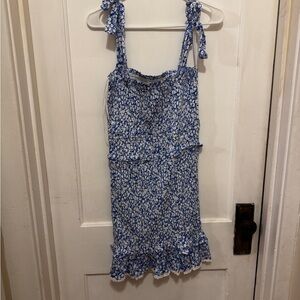 Lost & Wander Floral Blue Sleeveless Women's Top Medium